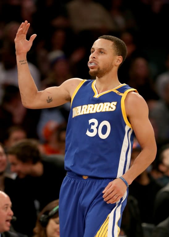 Stephen Curry had 26 points for the Golden State Warriors against Minnesota Timberwolves to surpass his father, Dell, in NBA career points