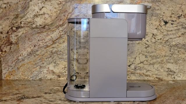 Review: The Keurig K-Iced Coffee Maker Is A Cool Addition To Your Morning  Routine