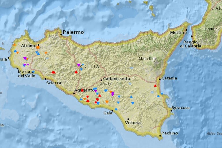 Mapa de focos de incendios en Sicilia. (Fuente: NASA Firms)