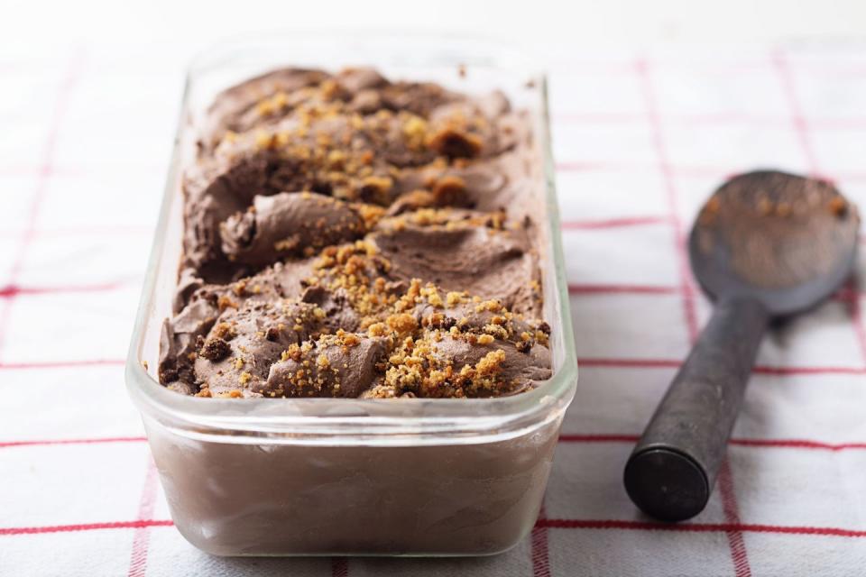 Brownie Batter No-Churn Ice Cream