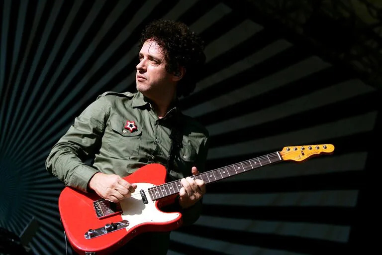 Gustavo Cerati durante un concierto en el Central Park de Nueva York, el sábado 5 de agosto de 2006