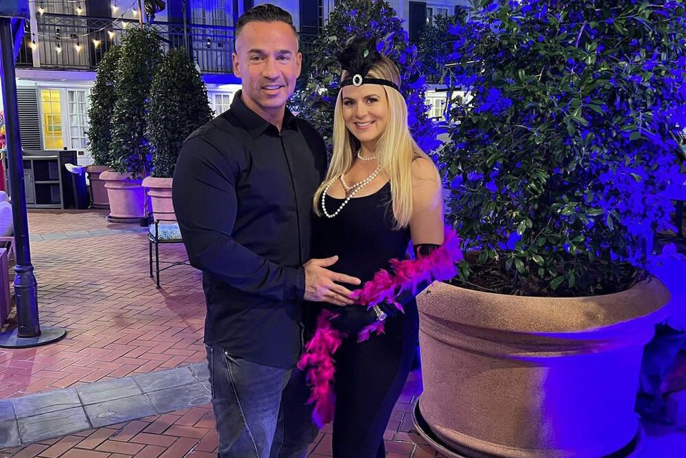 'Jersey Shore' 's Mike and Lauren Sorrentino Reveal Sex of Second Baby: 'It's a Situation'