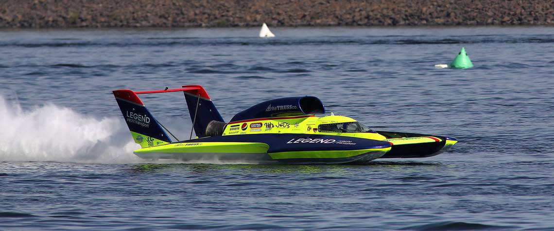 Driver Jamie Nilsen pilots the U-11 Legend Yacht Transport presented by The Truss Company unlimited hydroplane around the Columbia River during Friday morning’s opening testing session for the three-day Columbia Cup race in the Tri-Cities.