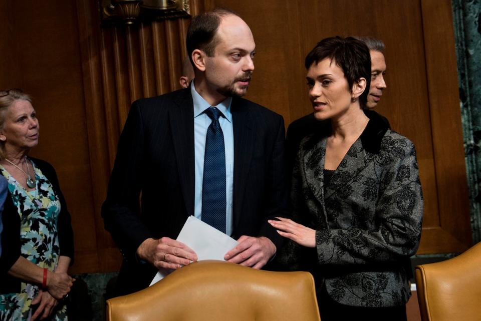 Russian activist Vladimir Kara-Murza arrives with his wife Evgenia for a hearing in Washington DC in 2017 (AFP/Getty)