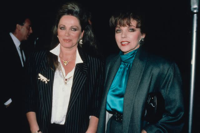 <p>Vinnie Zuffante/Michael Ochs Archive/Getty</p> Jackie Collins and Joan Collins