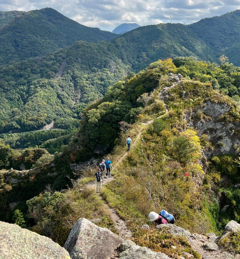 Walking along a spine in the heart of Kunisaki