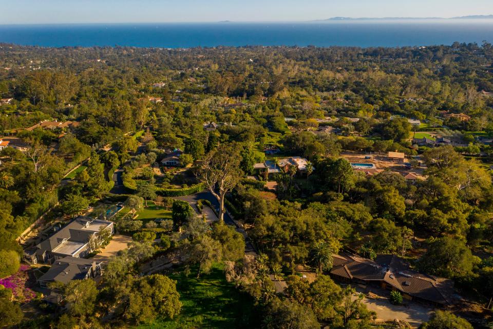 This aerial view shows the general neighborhood of the hometown of the Duke and Dutchess of Sussex Harry and Meghan, who purchased the Chateau of Riven Rock in the Montecito neighborhood of Santa Barbara. (AFP via Getty Images)