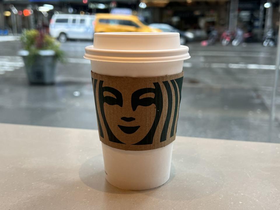 oleato caffe latte with oatmilk