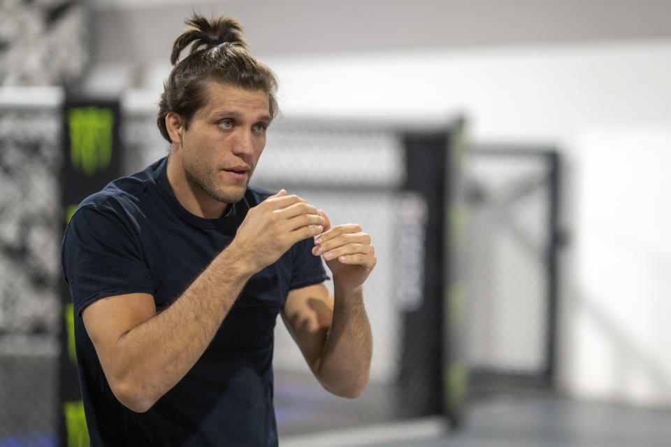 Huntington Beach, CA - September 17: UFC featherweight Brian Ortega training at the Huntington Beach Ultimate Training Center, Friday, Sept. 17, 2021. Ortega will face UFC champion Alexander Volkanovski at UFC 266 on Sept. 25 in Las Vegas for the title. (Photo by Hans Gutknecht/MediaNews Group/Los Angeles Daily News via Getty Images)