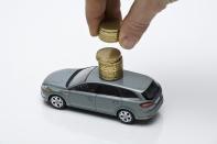 <p><b>Finanziamenti</b>. Il 57% delle nuove auto è stato acquistato a rate con crediti finalizzati in concessionaria, non discostandosi dal dato 2015. Il 18% degli acquirenti ha invece chiesto il prestito alla banca. Il restante 25% ha pagato in contanti. (GETTY) </p>