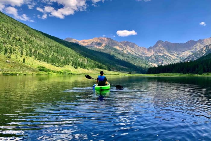 kayaker piney lake vail