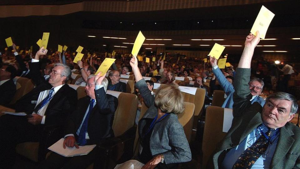 Los delegados de la UAI votaron en la 