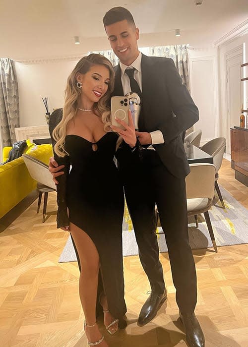 Joao Cancelo y Daniela Machado