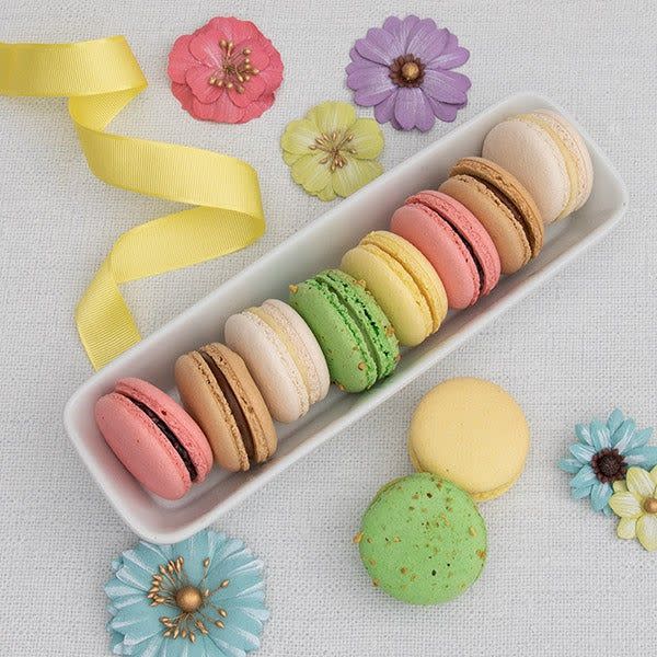 39) French Macarons Variety Gift Box