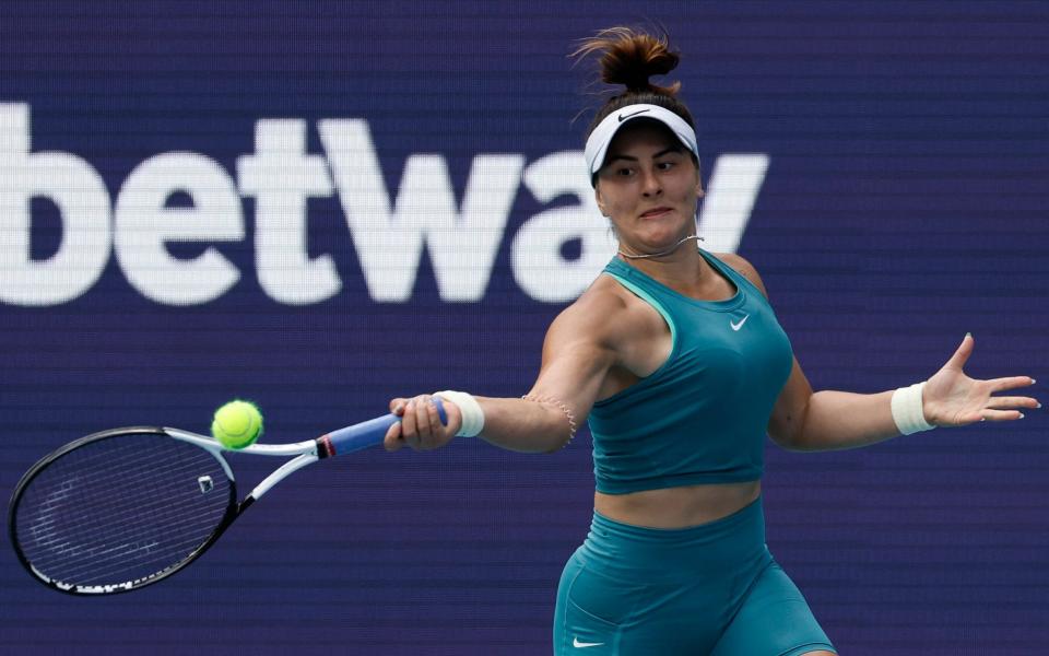 Bianca Andreescu (CAN) hits a forehand against Emma Raducanu - USA Today/Geoff Burke