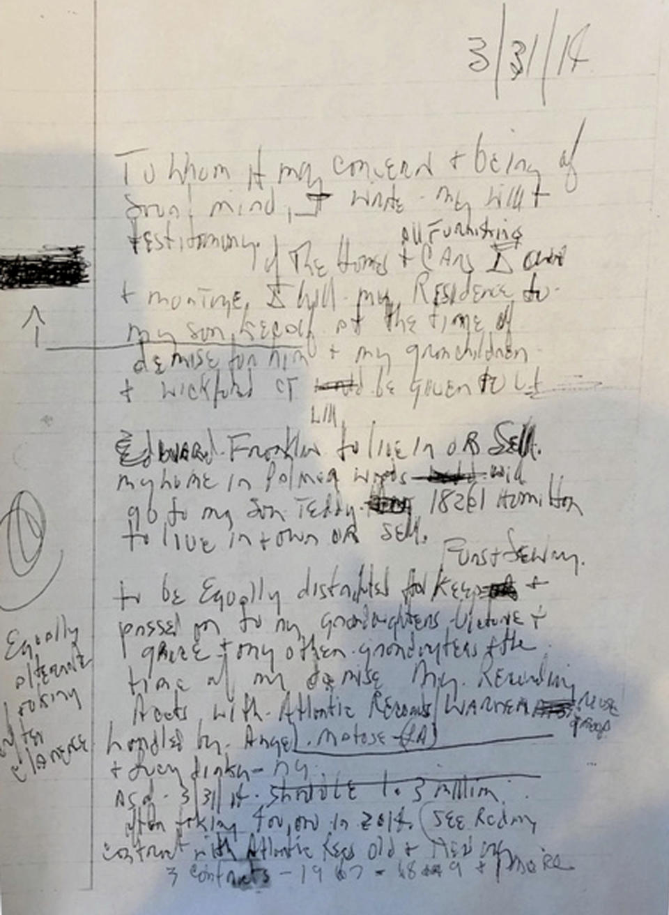 Uno de los tres testamentos escritos a mano que fueron encontrados en la casa de Aretha Franklin en Pontiac, Michigan, en una fotografía del lunes 20 de mayo de 2019. Los testamentos fueron encontrados meses después de la muerte de la Reina del Soul dijo un abogado de sus herederos. (Foto AP/Ed White)