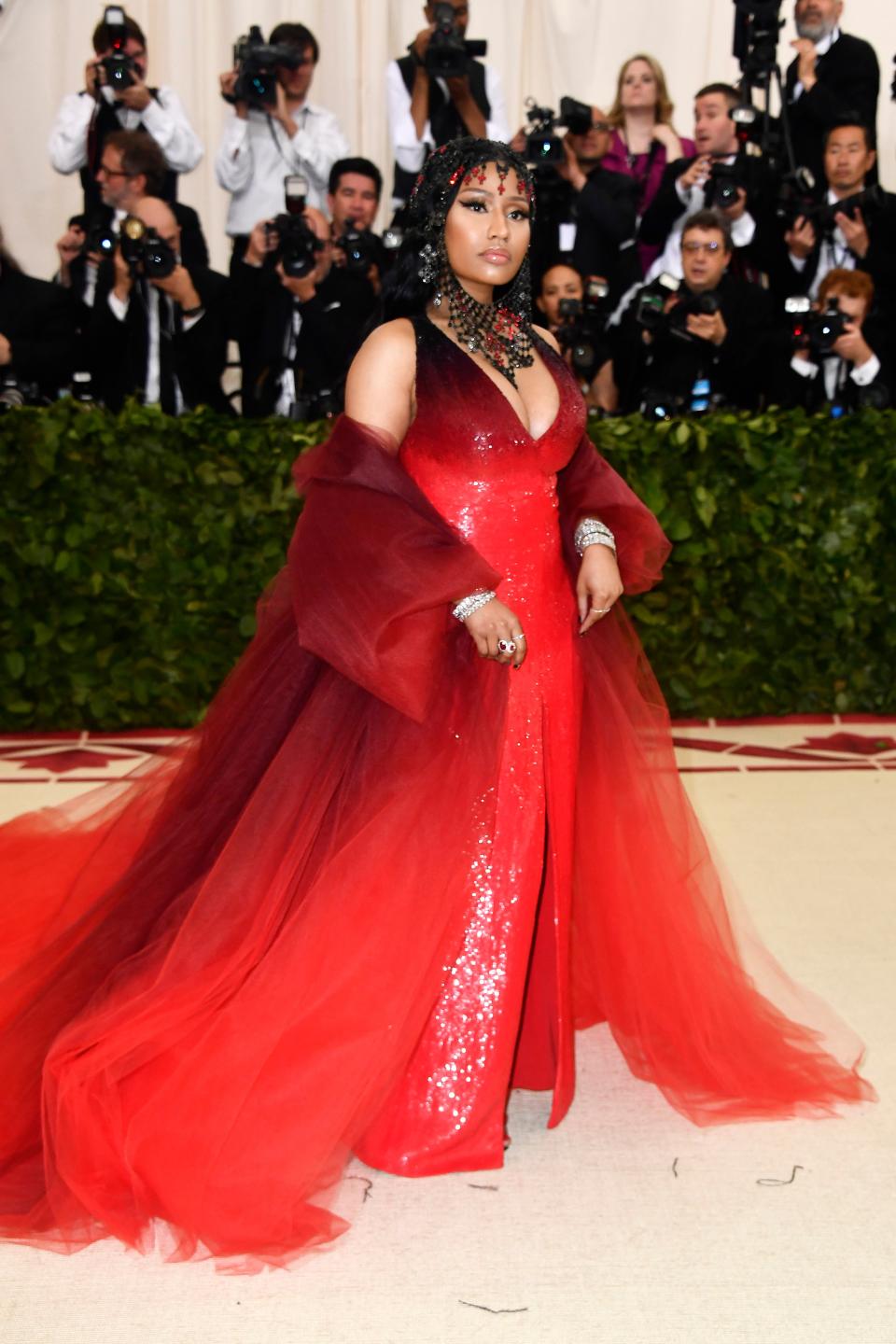 <h1 class="title">Nicki Minaj in Oscar de la Renta and Tiffany & Co. jewelry</h1><cite class="credit">Photo: Getty Images</cite>