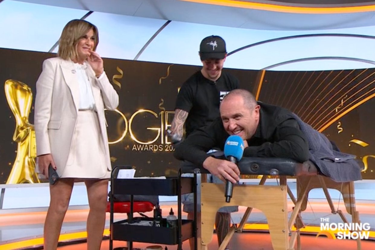 Larry Emdur's new bum tattoo revealed after insane Gold Logie win promise