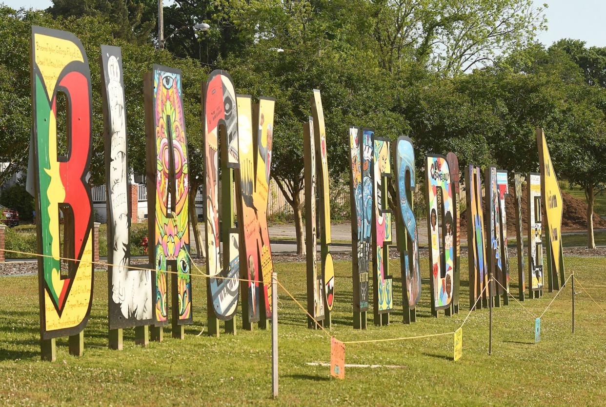 "Black Lives Do Matter" installation by Wilmington artist Greyson Davis/Haji P/HPfangs, along North Third Street by the Isabel Holmes Bridge.