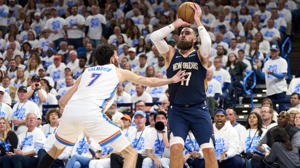 OKLAHOMA CITY, OKLAHOMA - APRIL 21: Jonas Valanciunas #17 of the New Orleans Pelicans shoots the ball against the Oklahoma City Thunder in game one of the Western Conference First Round Playoffs at the Paycom Center on April 21, 2024 in Oklahoma City, Oklahoma. NOTE TO USER: User expressly acknowledges and agrees that, by downloading and or using this photograph, User is consenting to the terms and conditions of the Getty Images License Agreement.  (Photo by Cooper Neill/Getty Images)