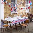 <p>Go for stylish vintage vibes by using mismatch items and LOTS of bunting. <i><a href="https://uk.pinterest.com/pin/246783254552472080/" rel="nofollow noopener" target="_blank" data-ylk="slk:[Photo: Pinterest];elm:context_link;itc:0;sec:content-canvas" class="link ">[Photo: Pinterest]</a></i></p>