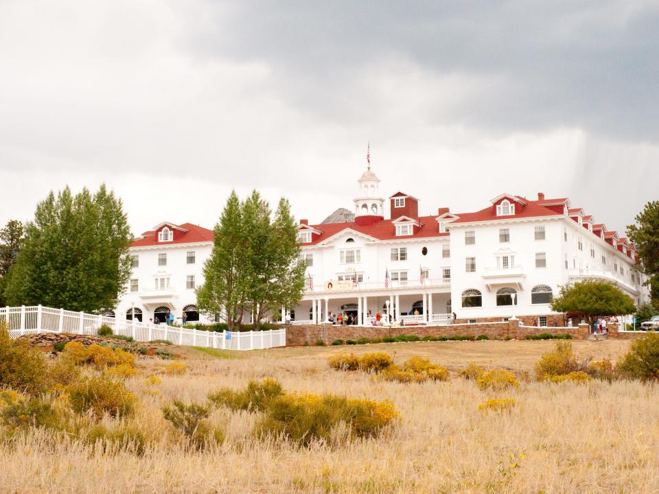 the stanley hotel most haunted hotels US