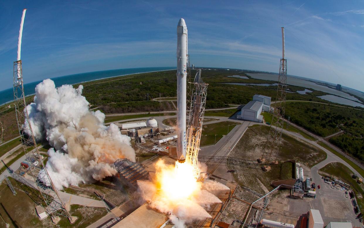 The Falcon 9 rocket from SpaceX - 2016 NASA