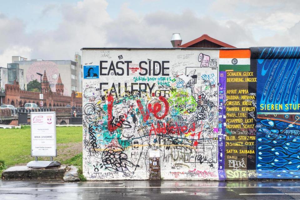 The beginning of Berlin’s East Side Gallery (iStock)