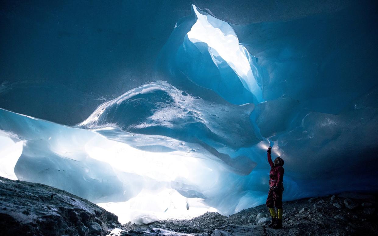 Alien world under Austria's doomed glaciers tells tale of their collapse - LISI NIESNER /REUTERS