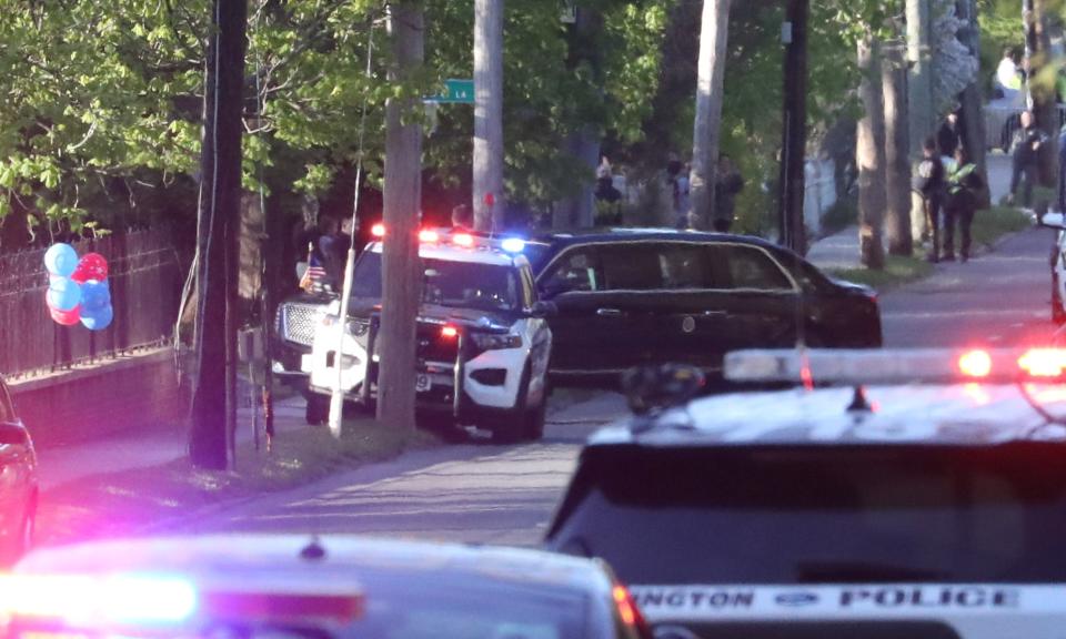 President Biden's motorcade on Broadway in Irvington on the way to a fundraising event April 25, 2024.