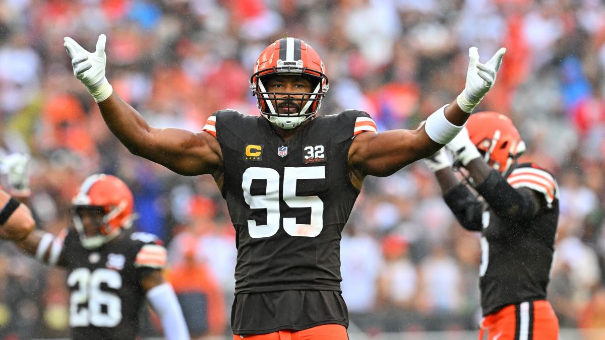 Bengals Wave White Flag, Pull Burrow Against Browns After Awful Performance