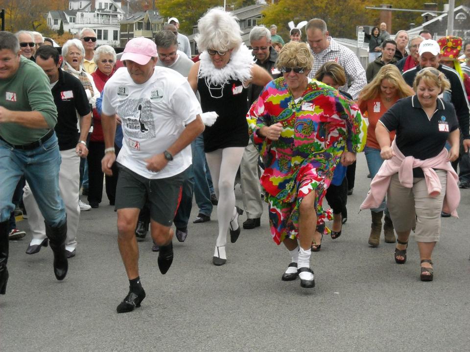 The iconic High Heel Dash to benefit the Frannie Peabody Center will take place Sunday, Oct. 22.