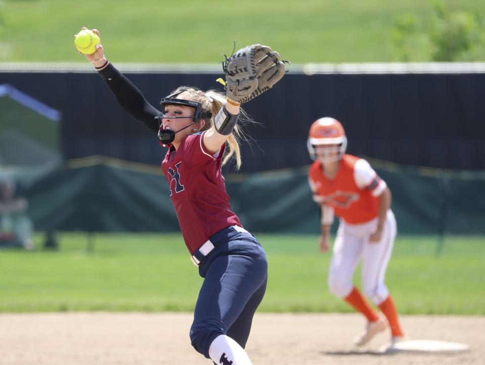 Herriman’s Kiaira Smith pitches against Skyridge High School at the Cottonwood Complex in Murray on Wednesday, May 24, 2023. | Laura Seitz, Deseret News