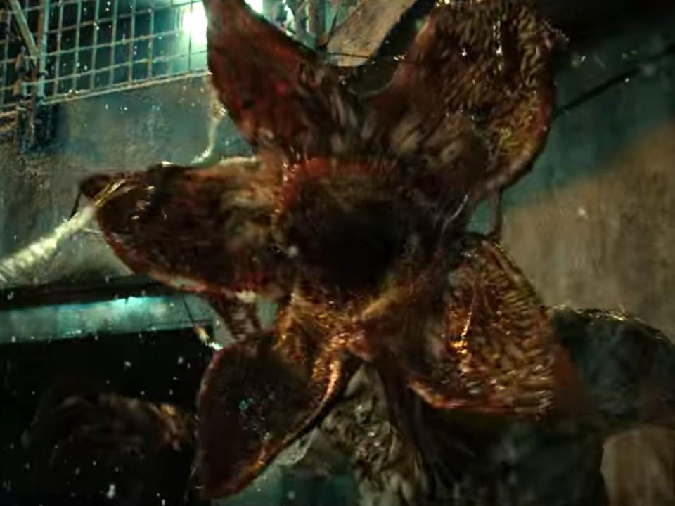 the demogorgon in stranger things 4, a monster with a kind of flower-like, gaping mouth in place of a head