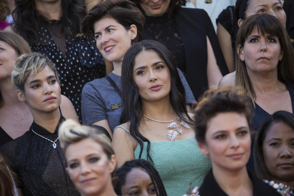 Salma Hayek, al centro, estuvo al lado de Sofia Boutella y la directora Patty Jenkins, a la derecha.