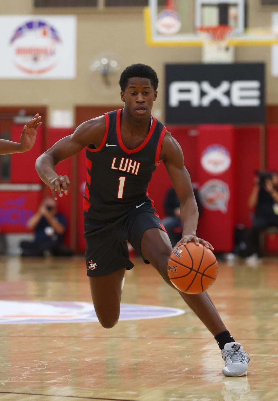 Long Island Lutheran guard VJ Edgecombe (1) against Wasatch Academy during the HoopHall West basketball tournament at Chaparral High School on Dec 10, 2022.