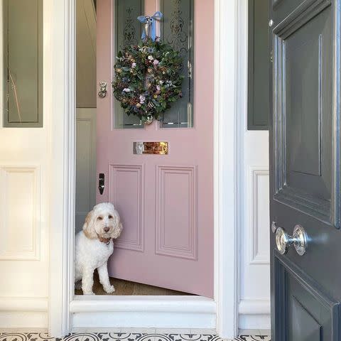 <p>Farrow & Ball</p>