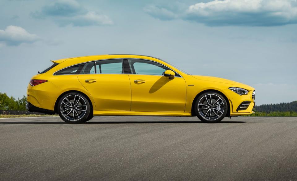 View 2020 Mercedes-AMG CLA35 Shooting Brake Photos