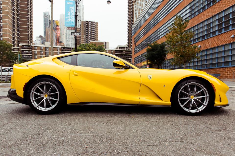 Ferrari 812 Superfast 5574