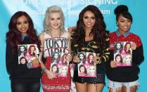 In Deutschland schaffte es (noch) keines ihrer Alben in die Top 10, auch nennenswerte Single-Hits konnten Little Mix hierzulande nicht verbuchen. Ihre internationale Erfolgsbilanz trübt das nicht: Nicht nur in ihrer Heimat Großbritannien zählt die Girlband, die 2011 aus der Castingshow "X Factor" hervorging, zu den größten Pop-Acts überhaupt. (Bild: Tim Whitby/Getty Images)