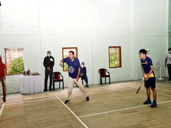 Vice President Naidu begins day with badminton game 