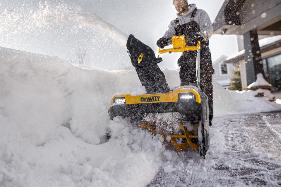 DEWALT Snow Blower