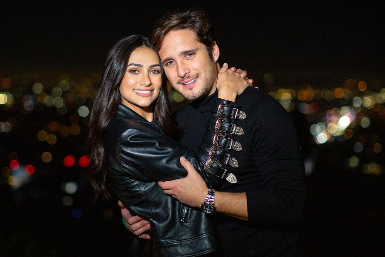 Diego Boneta con Renata Notni / Cortesía