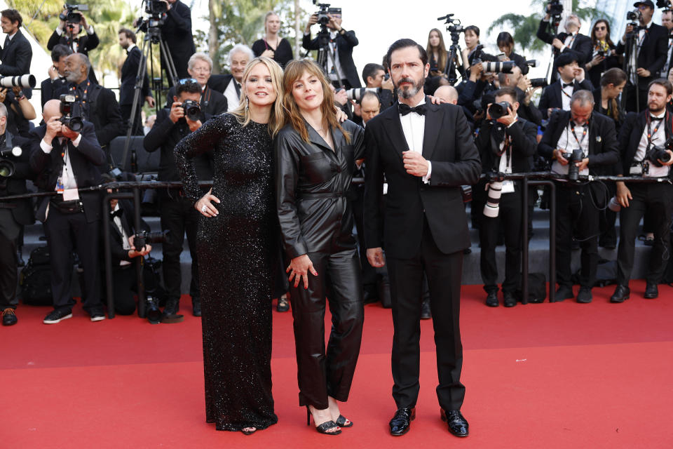 Virginie Efira, Valérie Donzelli et Melvil Poupaud.