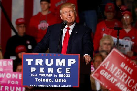 Republican presidential nominee Donald Trump appears at a campaign event in Toledo, Ohio, U.S., October 27, 2016. REUTERS/Carlo Allegri