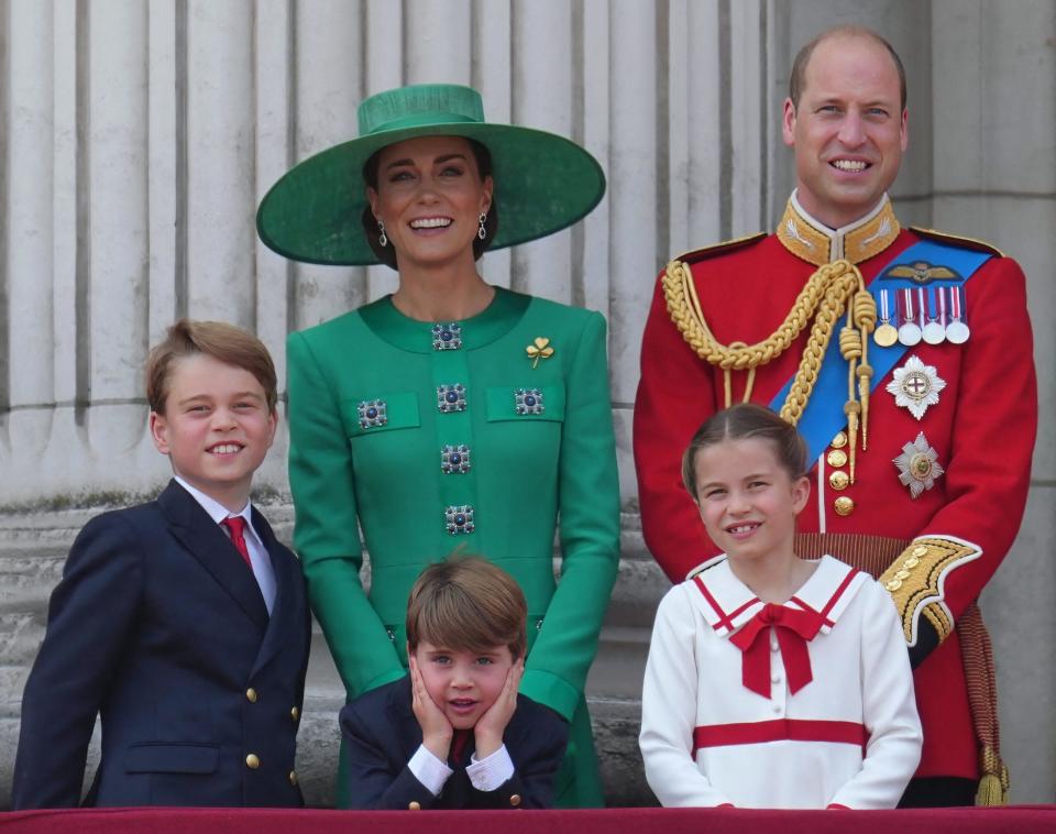 Prince William And His Kids Are The Most ADORABLE Bunch In Cute Father's Day Post