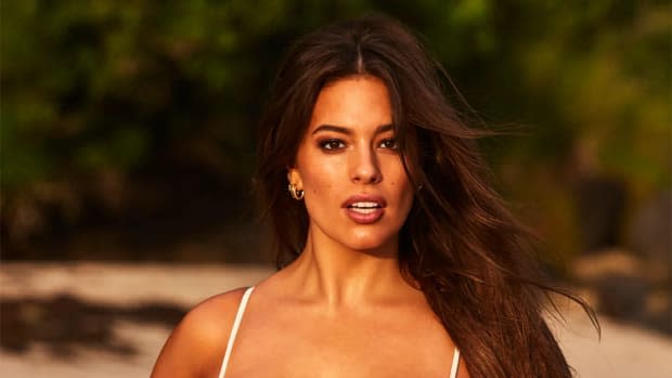 Ashley Graham Became A Supermodel in 2016: Here's How She Did It