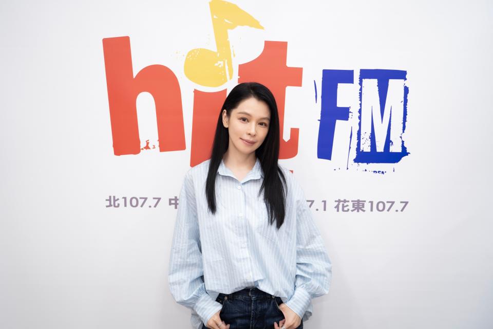 徐若瑄上電台暢聊音樂與兒子 Hit Fm提供 