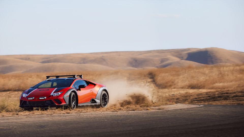 2024 lamborghini huracan sterrato