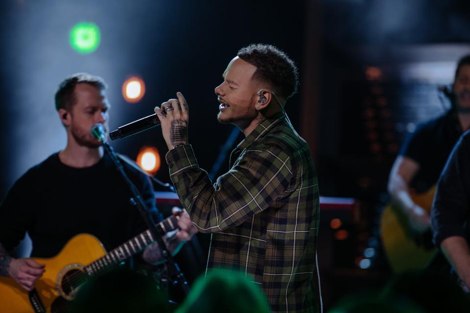 At the Grand Ole Opry's Studio A, Kane Brown performed at a CMT "Storytellers" event.